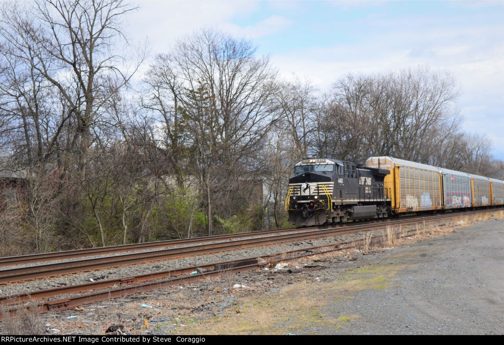 East of Front Street Grade Crossing